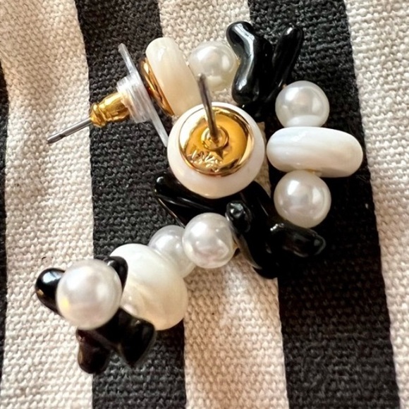 $90 Lele Sadoughi Riviera Beaded Huggie Hoop Earrings small / black & white - Picture 5 of 7